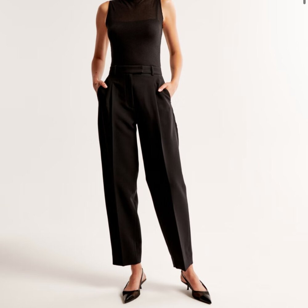 Abercrombie High Rise Ankle Black Trousers